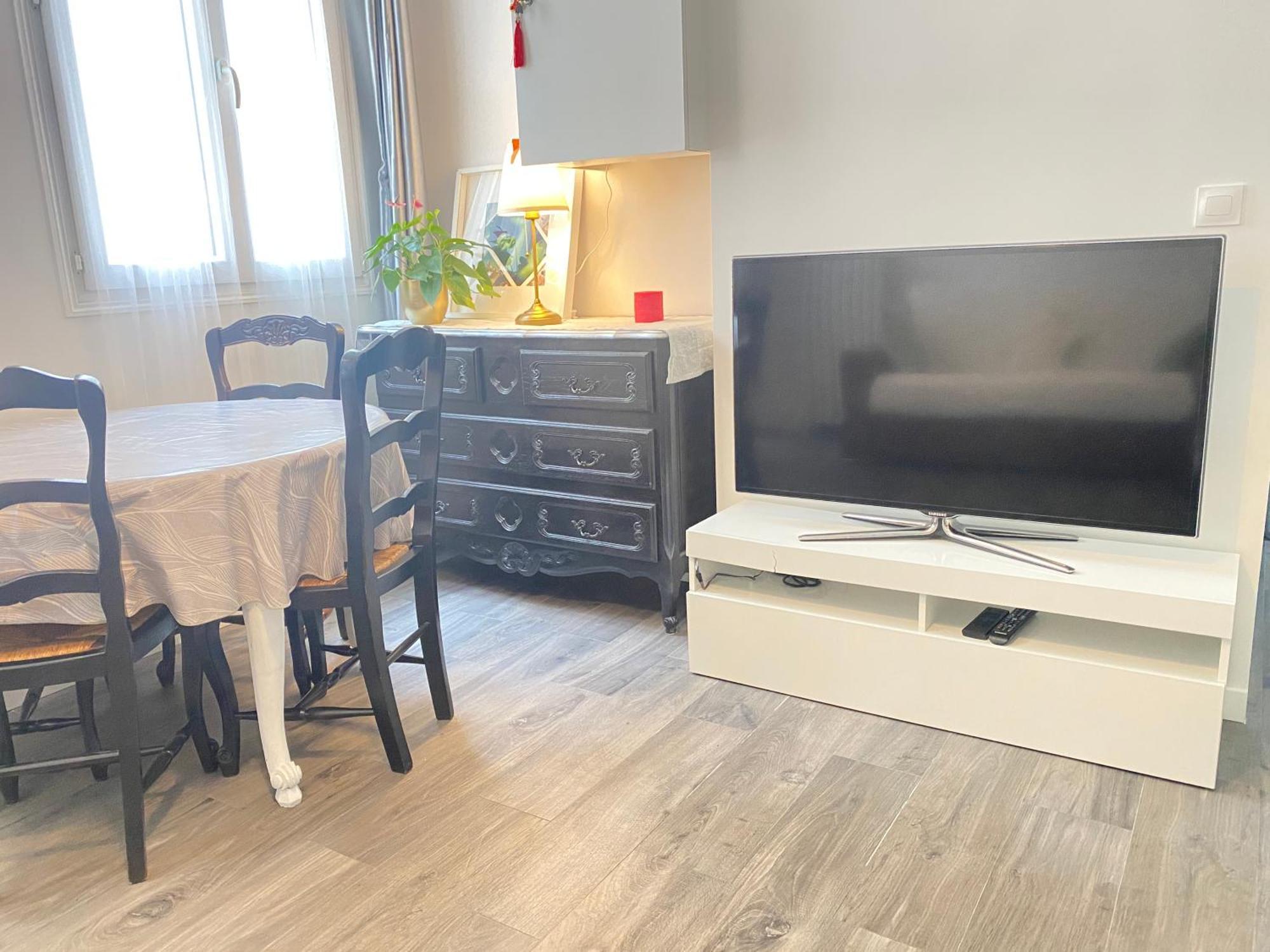 Chic Appartement 2 Bedrooms Phantheon Notre Dame Paris Dış mekan fotoğraf